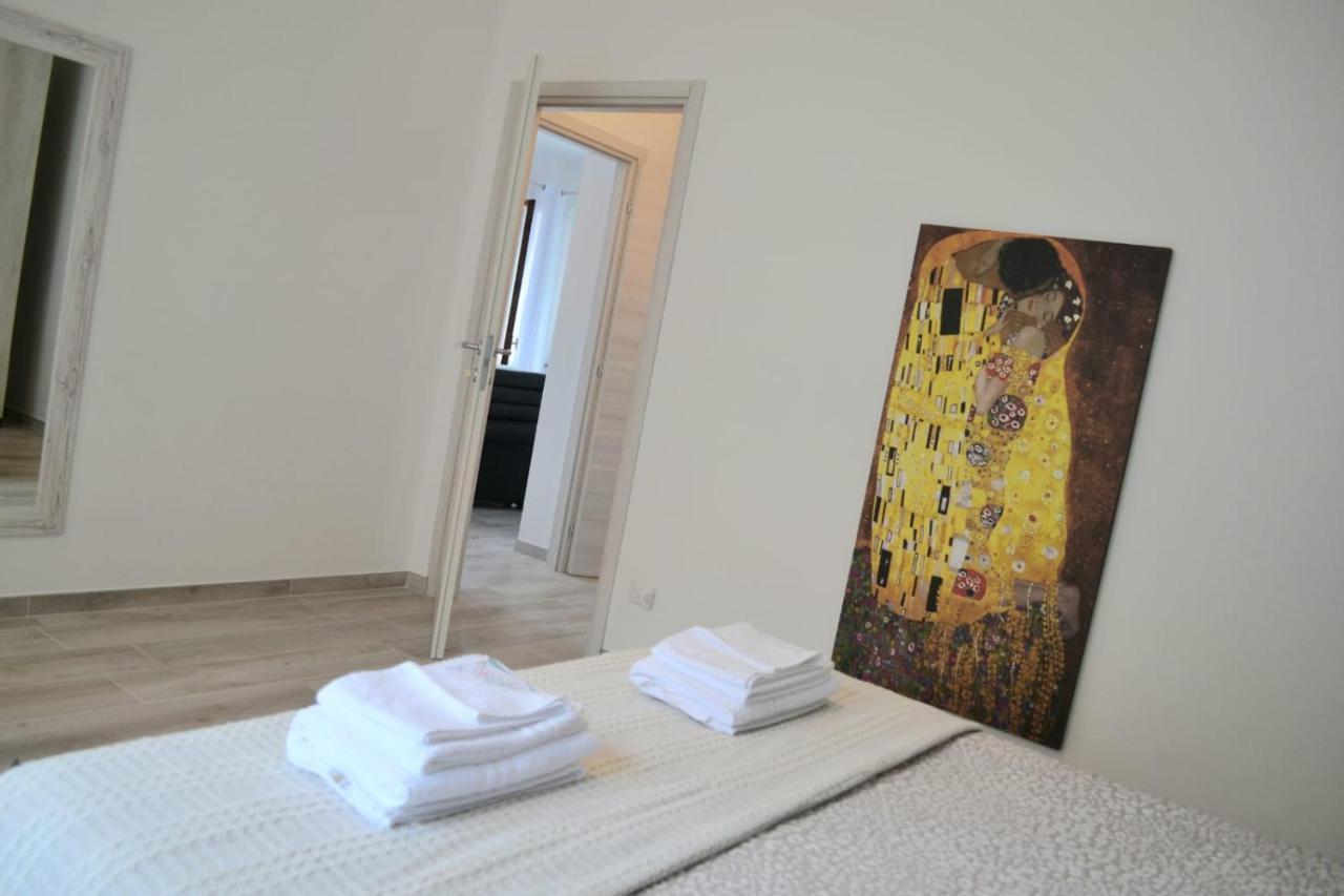 Le Grigne Guesthouse - The Garden Oliveto Lario Exterior photo